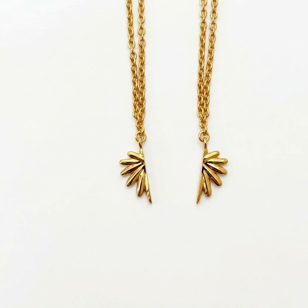 Clover & Palm Friendship Necklace