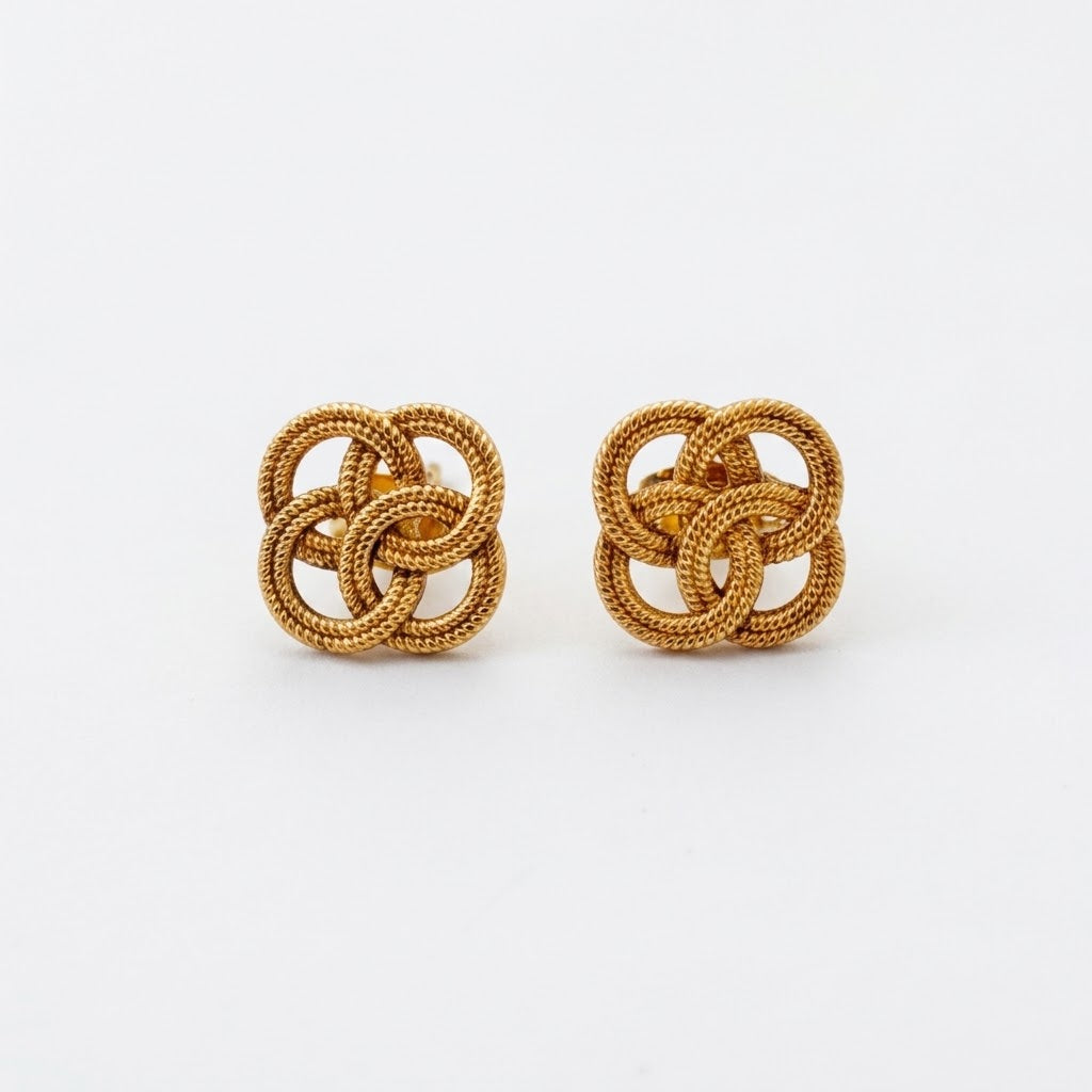Knot Studs Gold