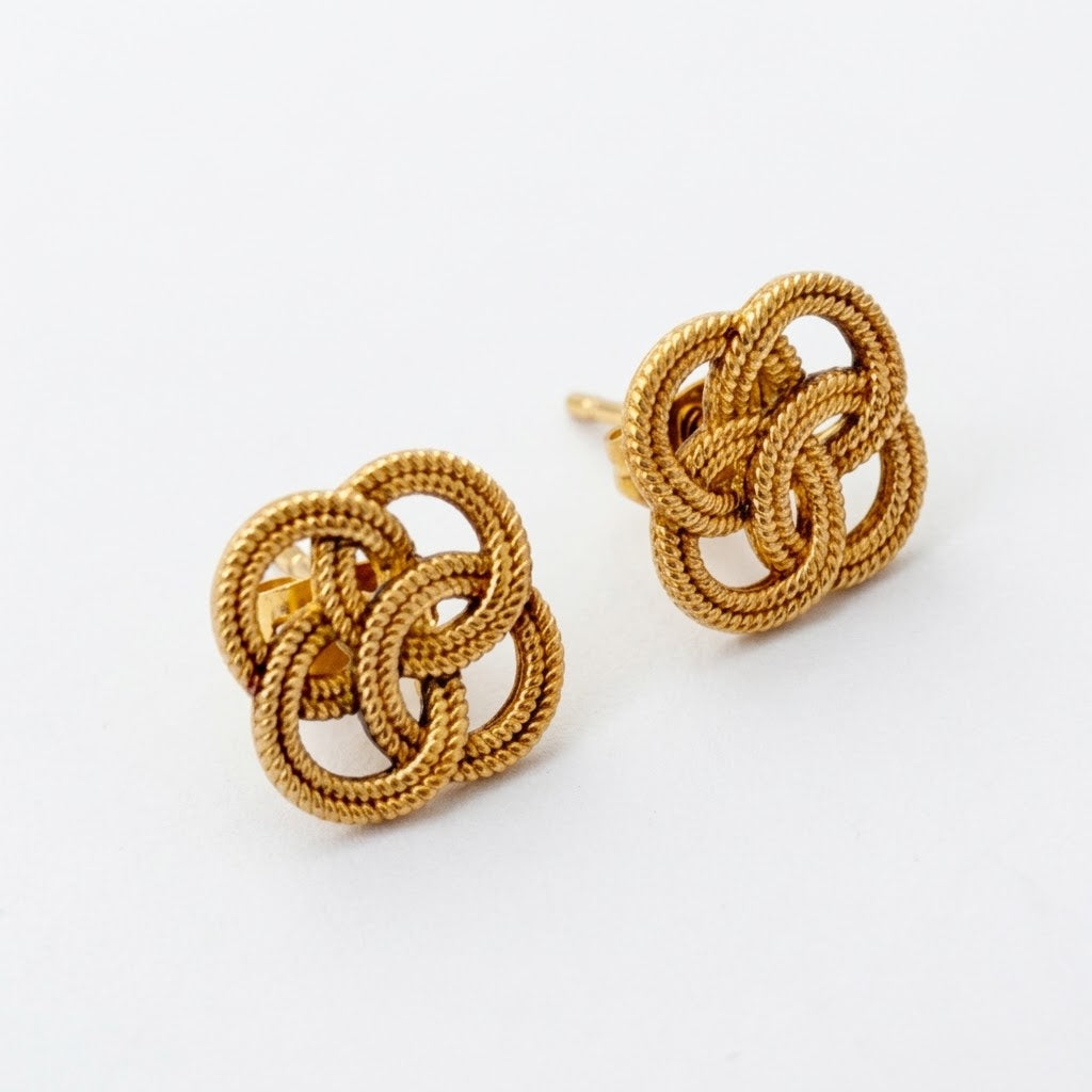 Knot Studs Gold